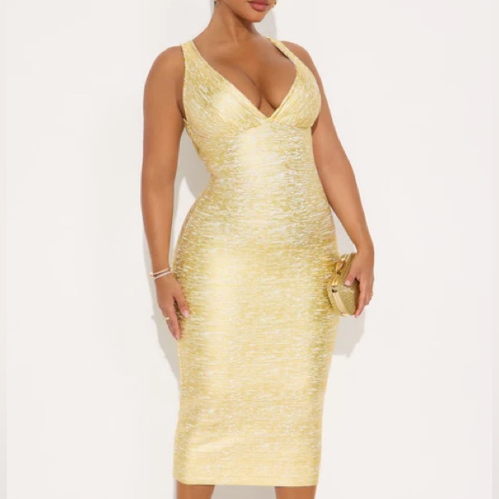 NWT Fashion Nova Alina Allure Metallic Bandage Midi Dress - White/Gold